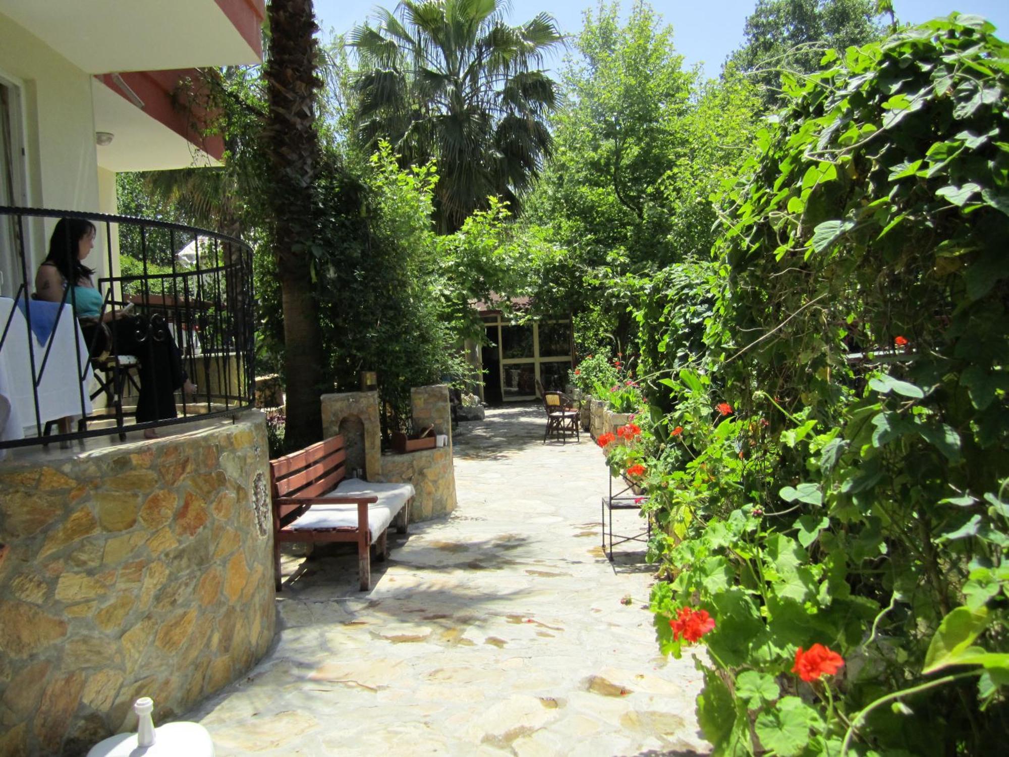 Arikanda River Garden Hotel Адрасан Экстерьер фото
