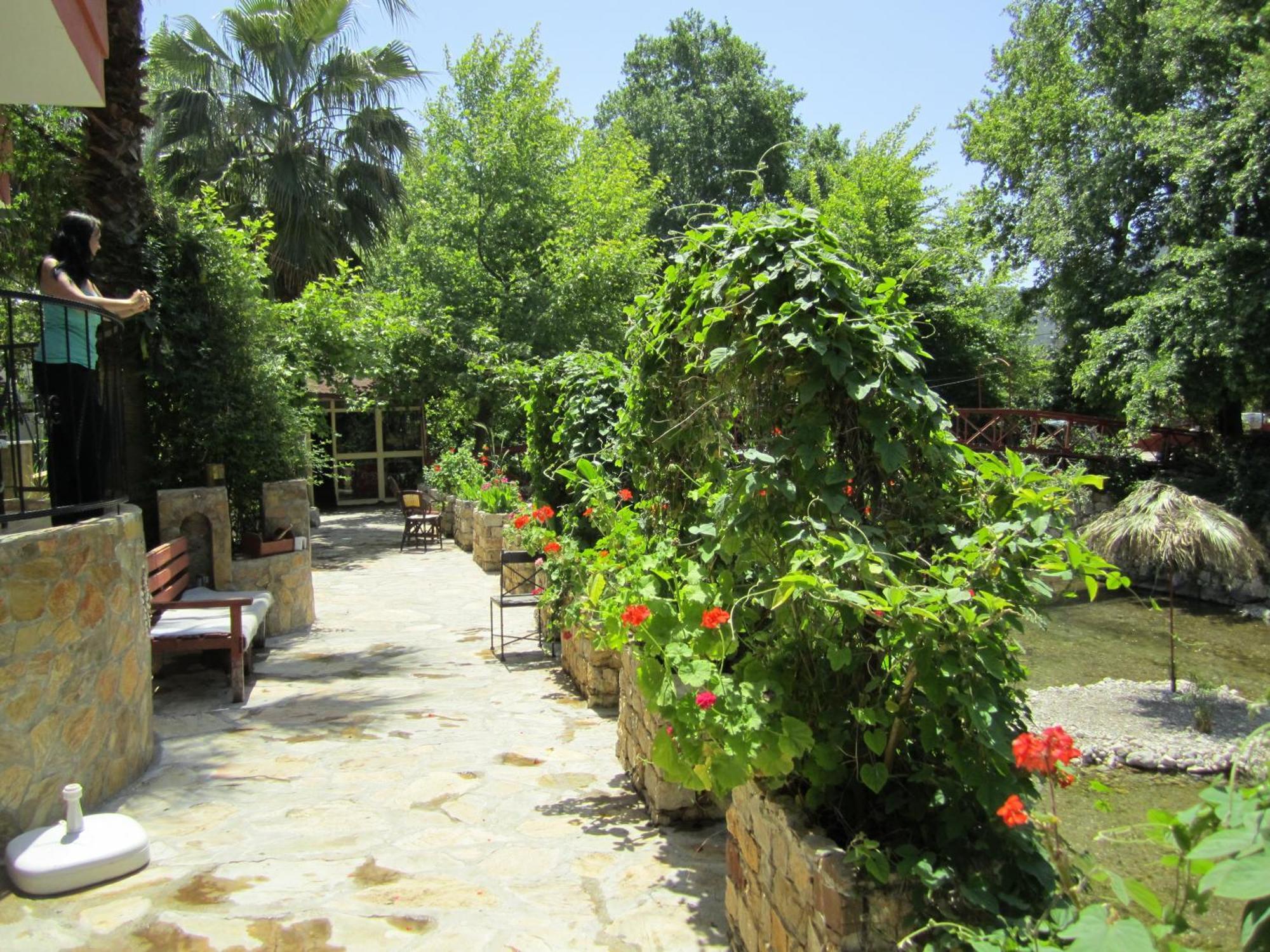 Arikanda River Garden Hotel Адрасан Экстерьер фото